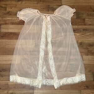 Vintage Peach Rose Robe with Lace Size S/M 50's or 60's